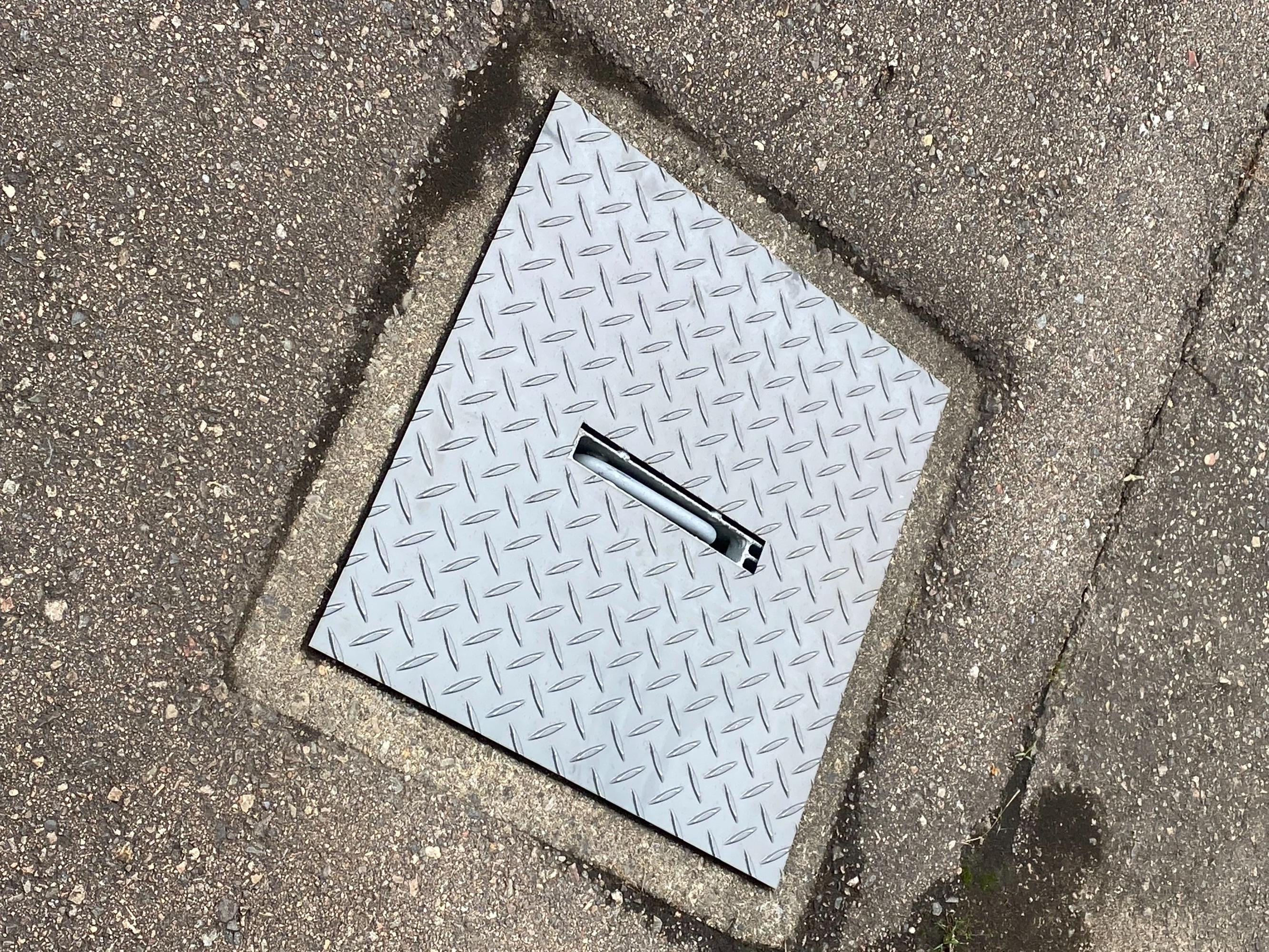 側溝の蓋に使えます