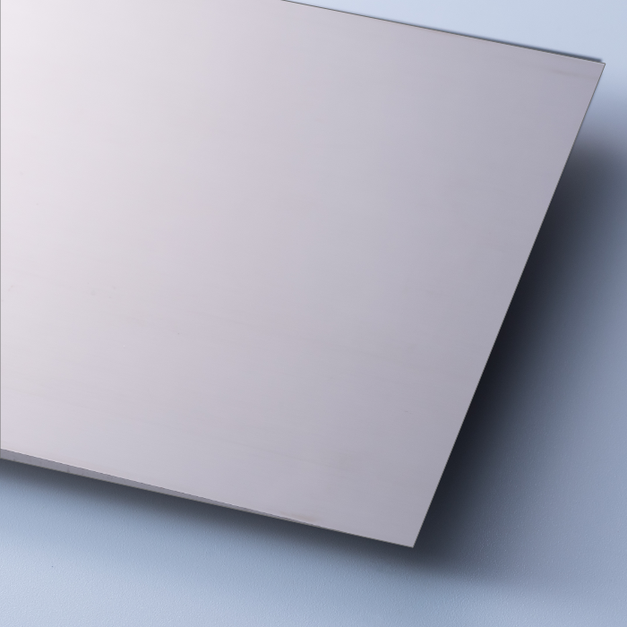 送料無料 プラスチック PTFE（フッ素樹脂） 切板（白） 板厚 10mm 200mm×900mm